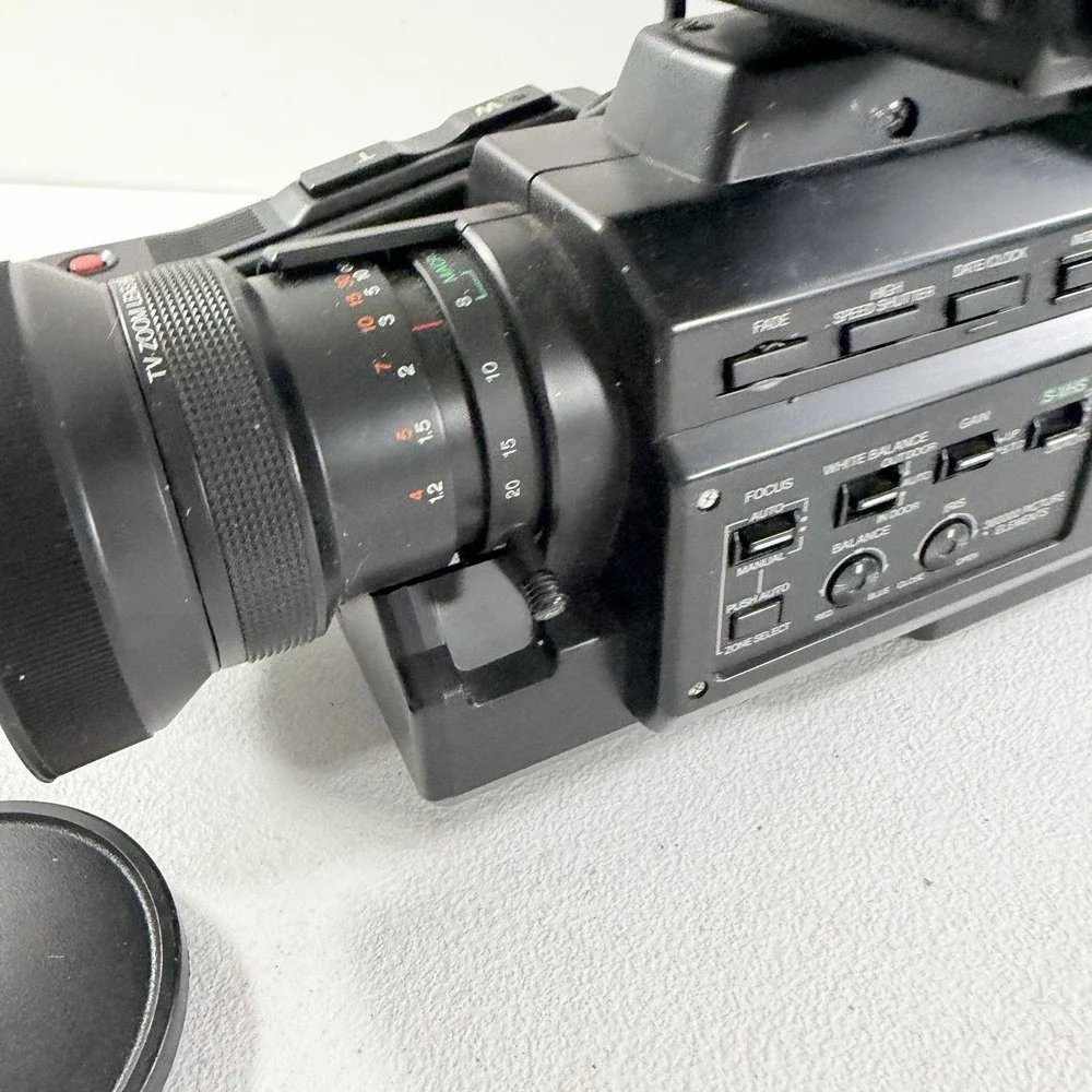 Panasonic‎ AG-450 S-VHS Reporter Movie Camcorder AS IS FOR PARTS READ